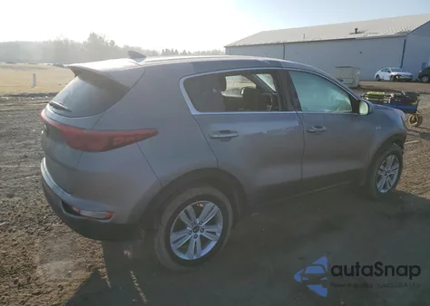 2018 Kia Sportage Lx z USA, uszkodzony, nr VIN KNDPMCAC7J7352126